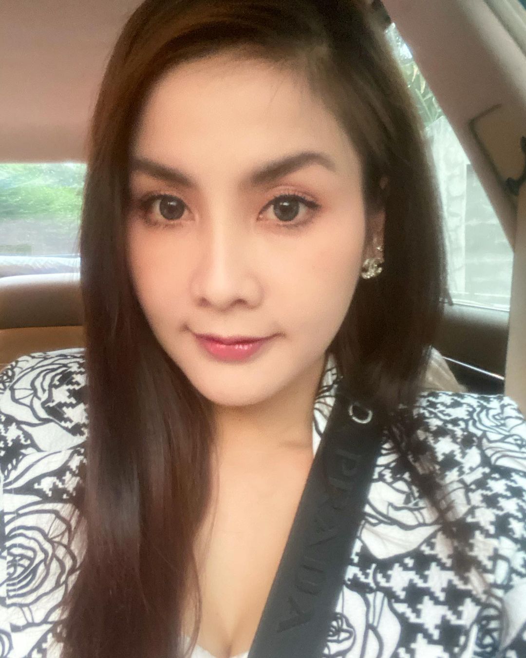 อั้ม นันทิยา