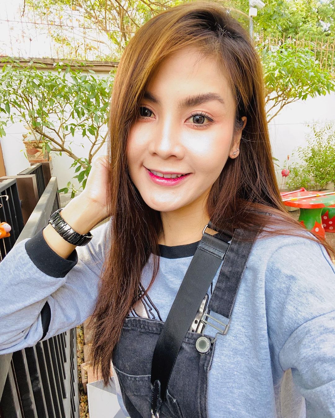 อั้ม นันทิยา