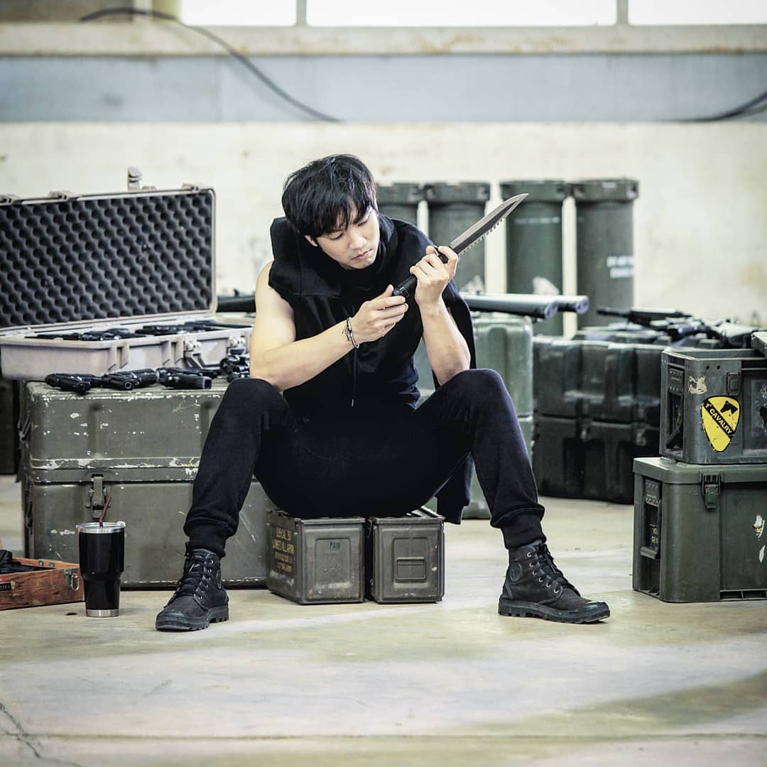 ท็อป ณฐกร