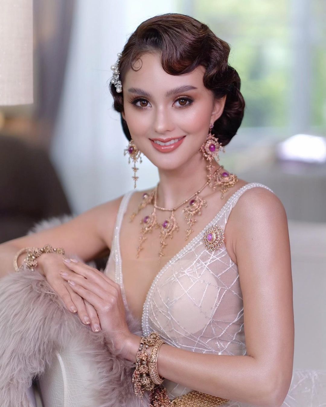 นาย ชนุชตรา