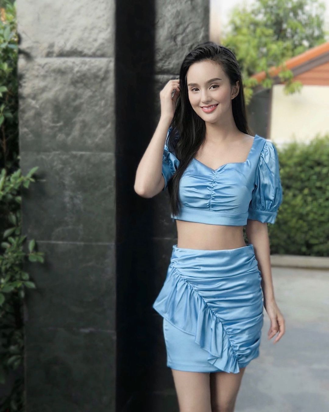 นาย ชนุชตรา