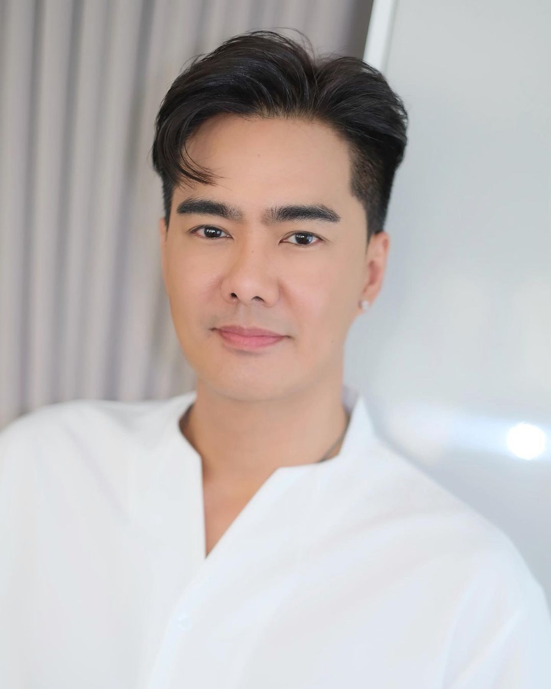 เคลลี่ ธนะพัฒน์