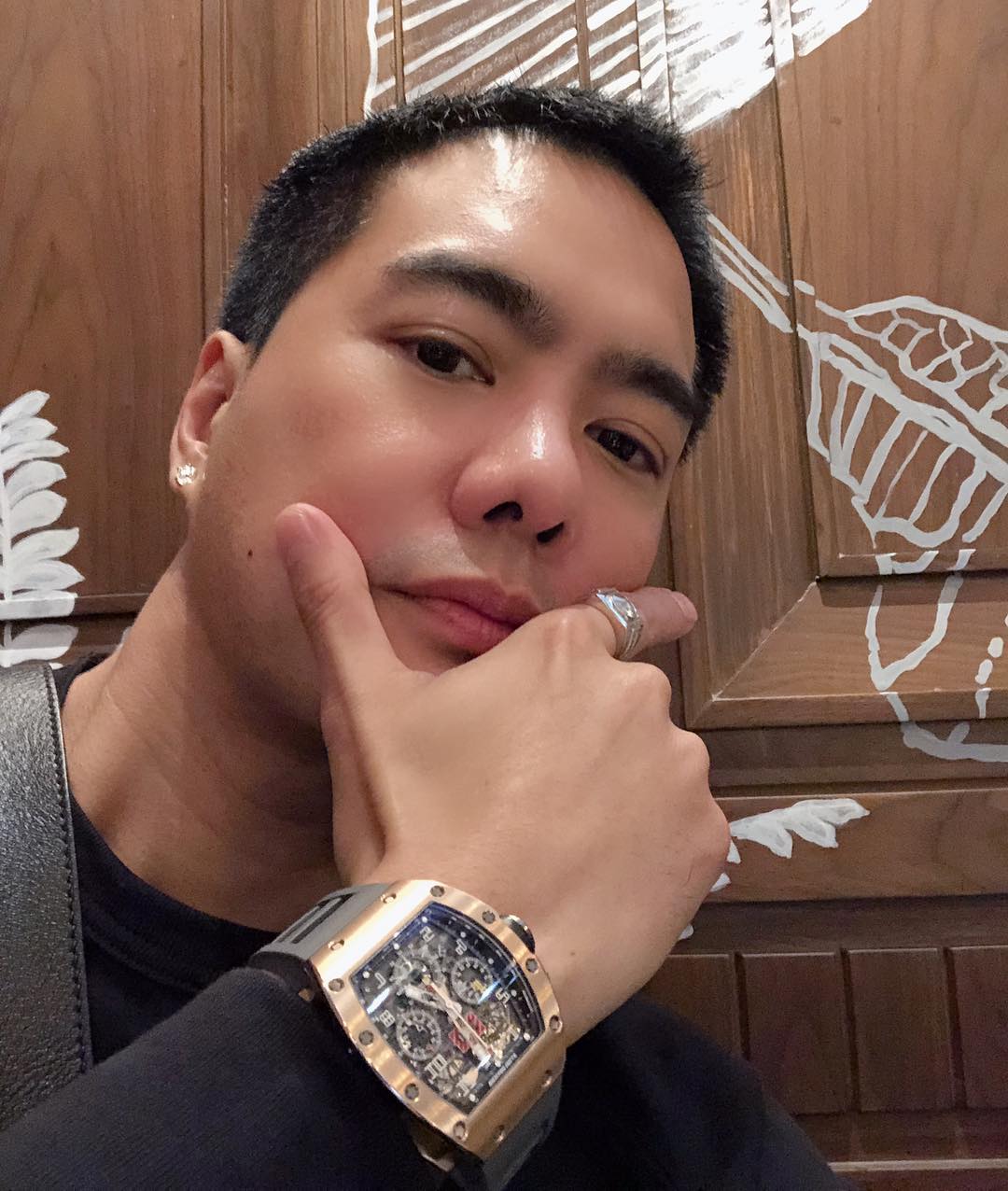 เคลลี่ ธนะพัฒน์
