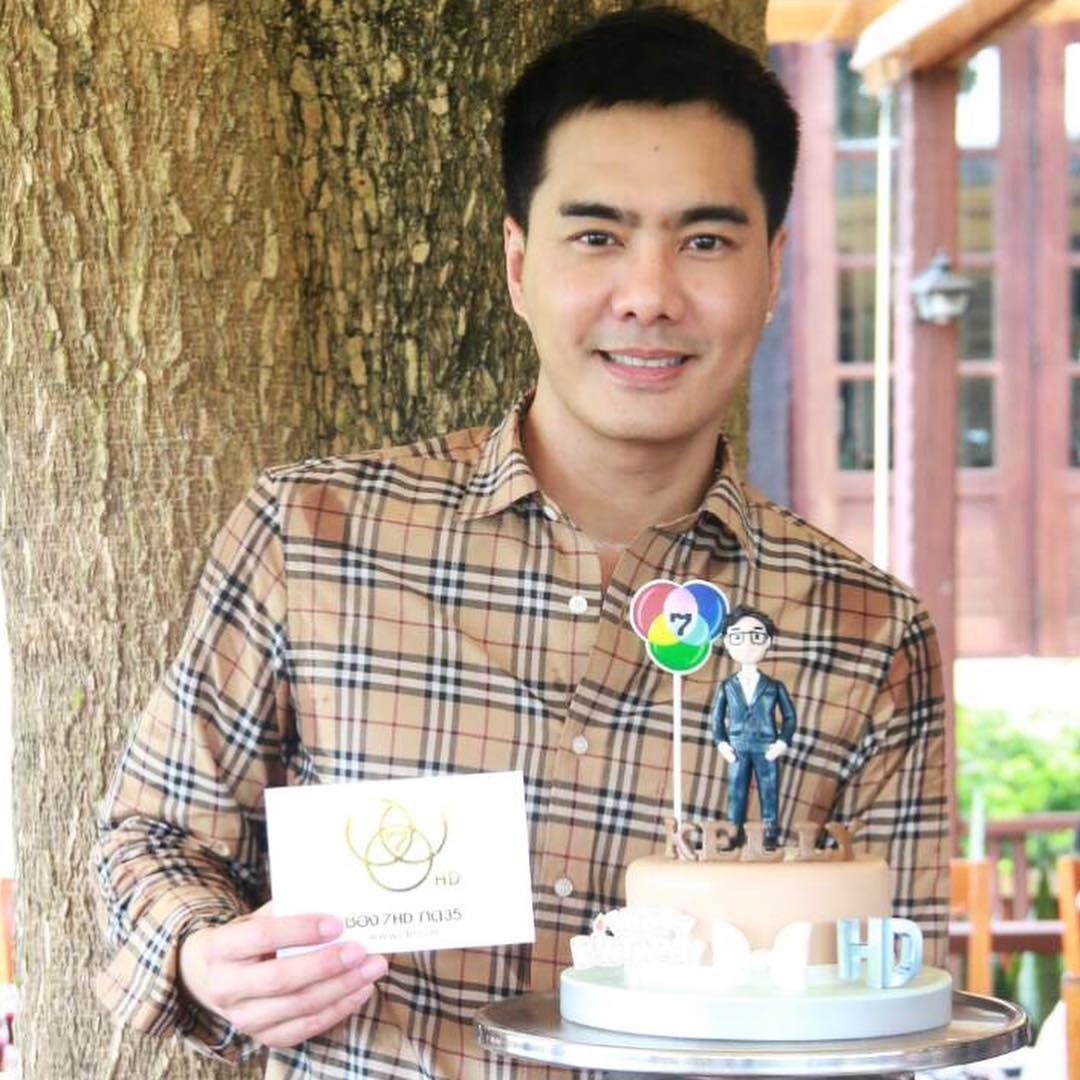 เคลลี่ ธนะพัฒน์