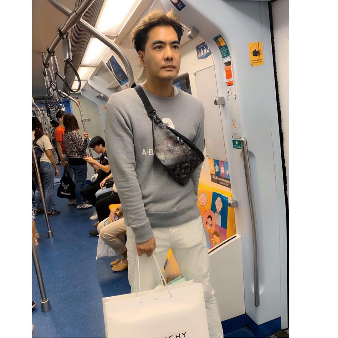 เคลลี่ ธนะพัฒน์