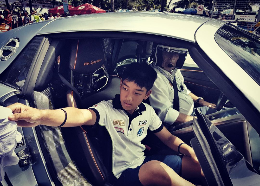 เติ้น ทัศนพล