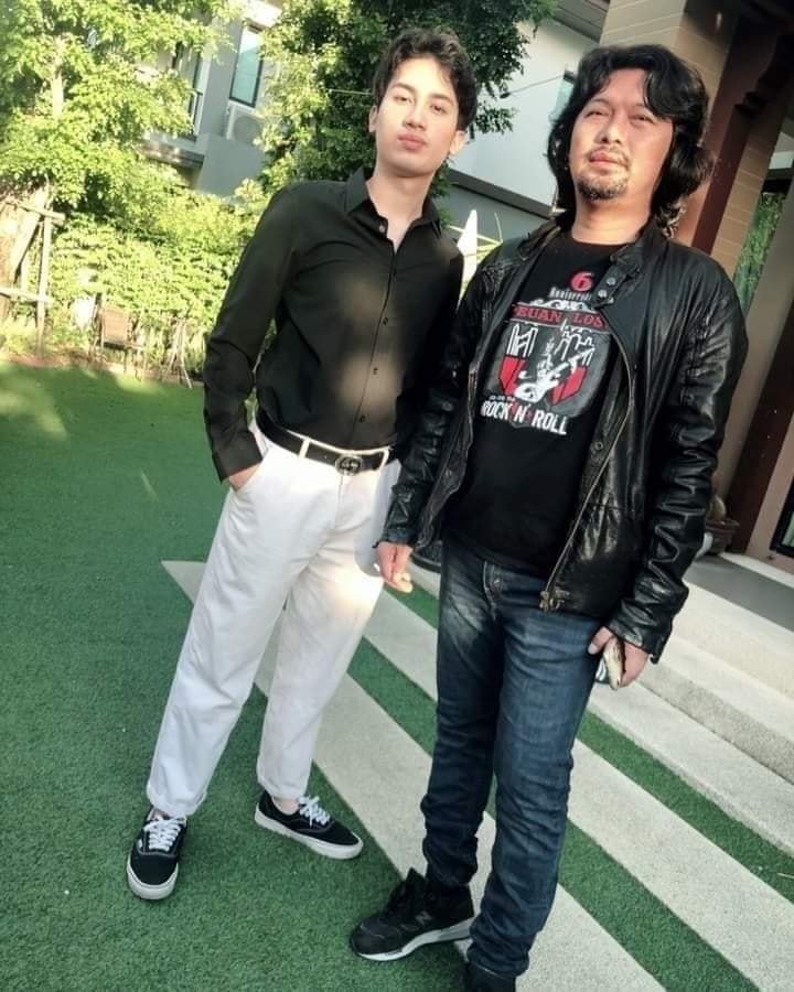 เสก โลโซ