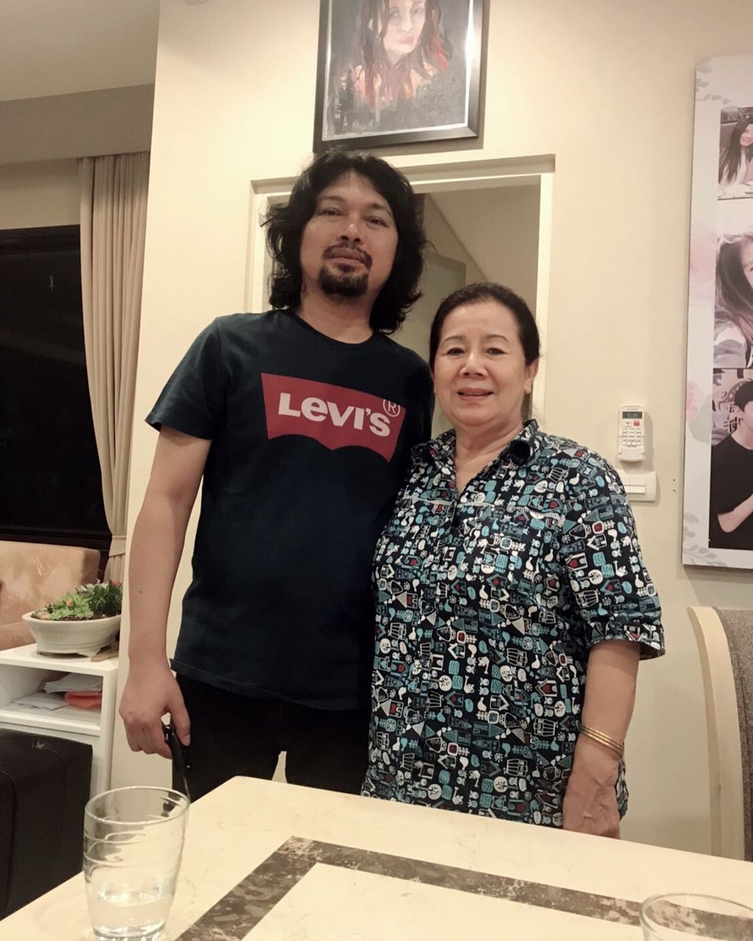 เสก โลโซ