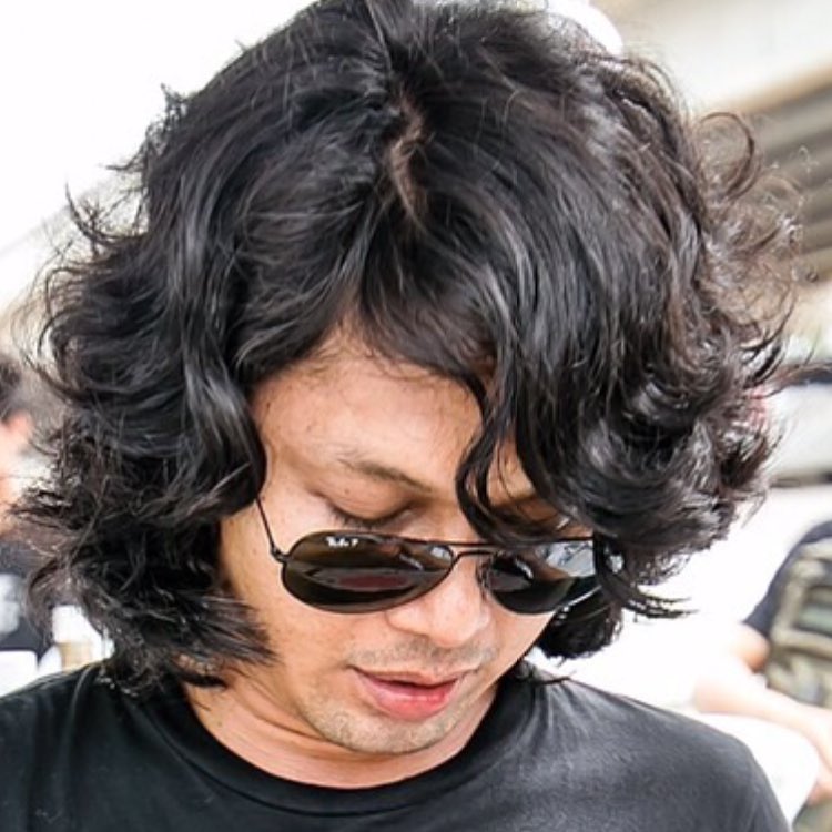 เสก โลโซ