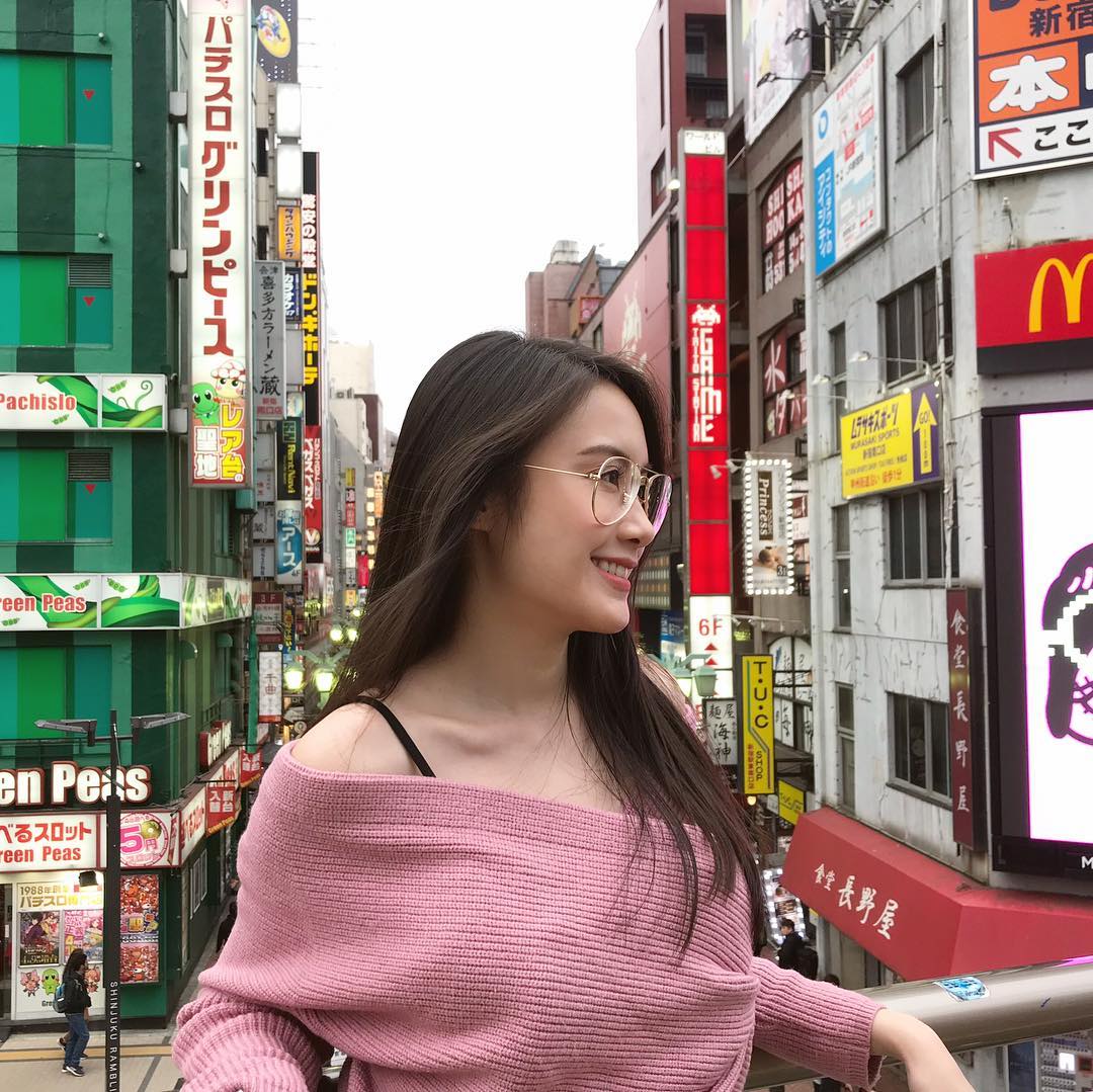 จีจี้ เน็ตไอดอลลาว