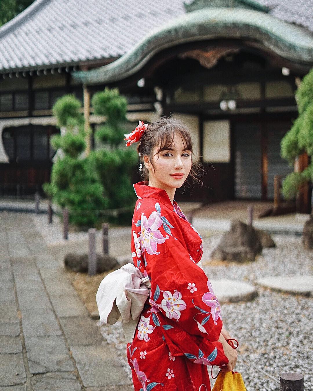 เจนนี่ รติพันธ์