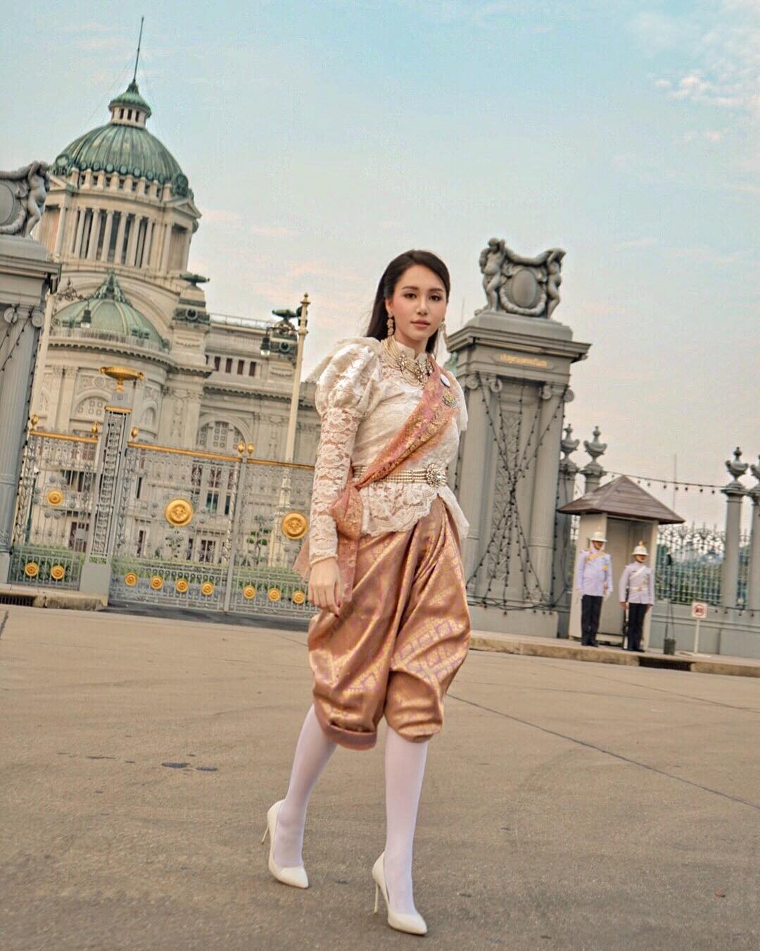 เจนนี่ รติพันธ์