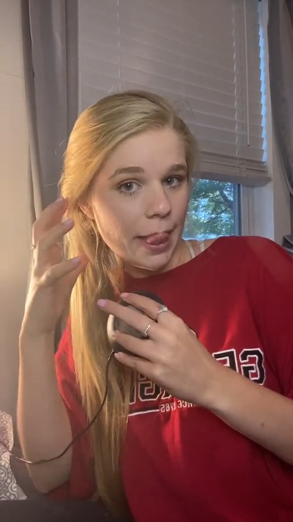 คนหูหนวกใช้นาฬิกาปลุกยังไง