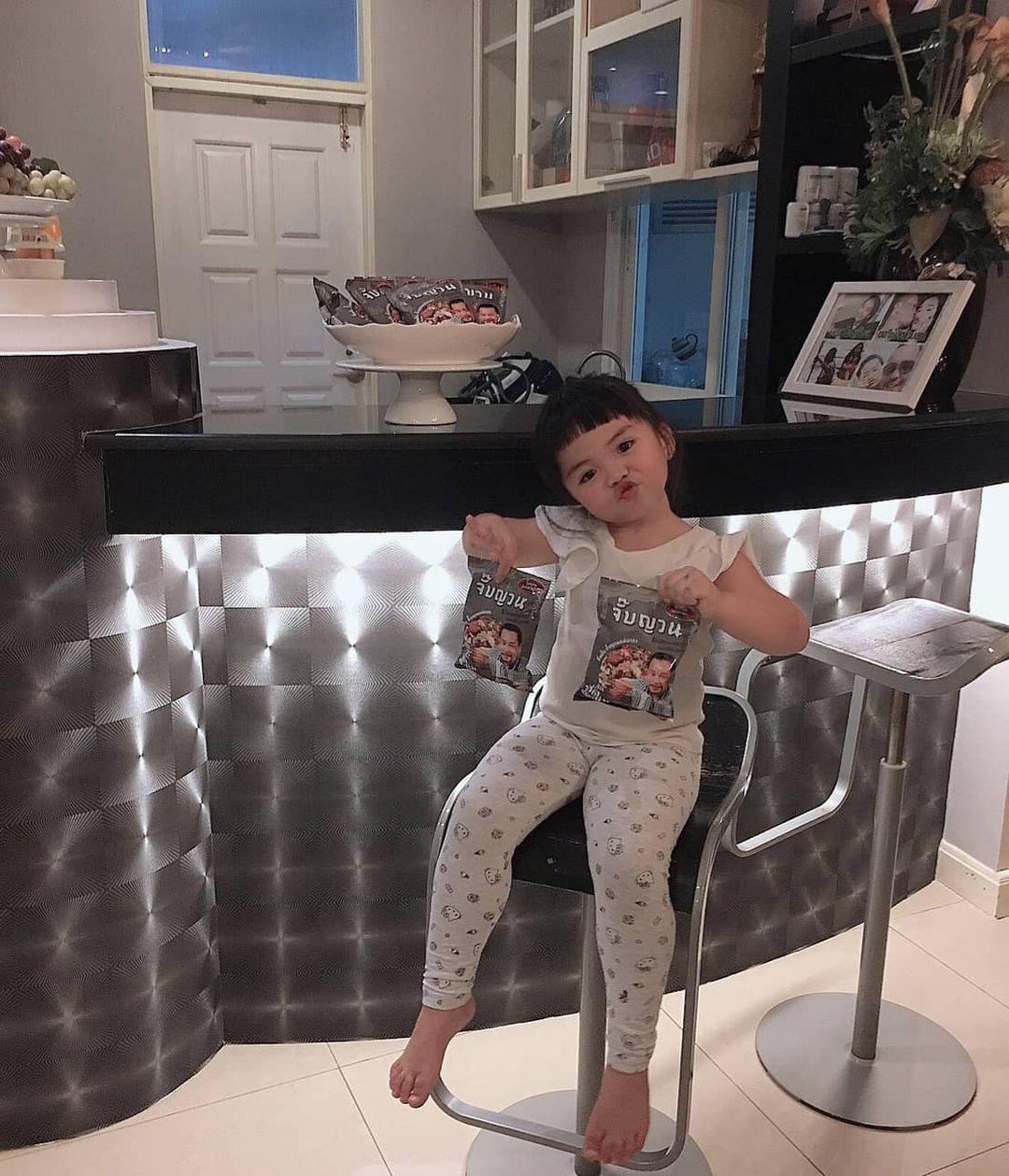 น้องเมญ่า