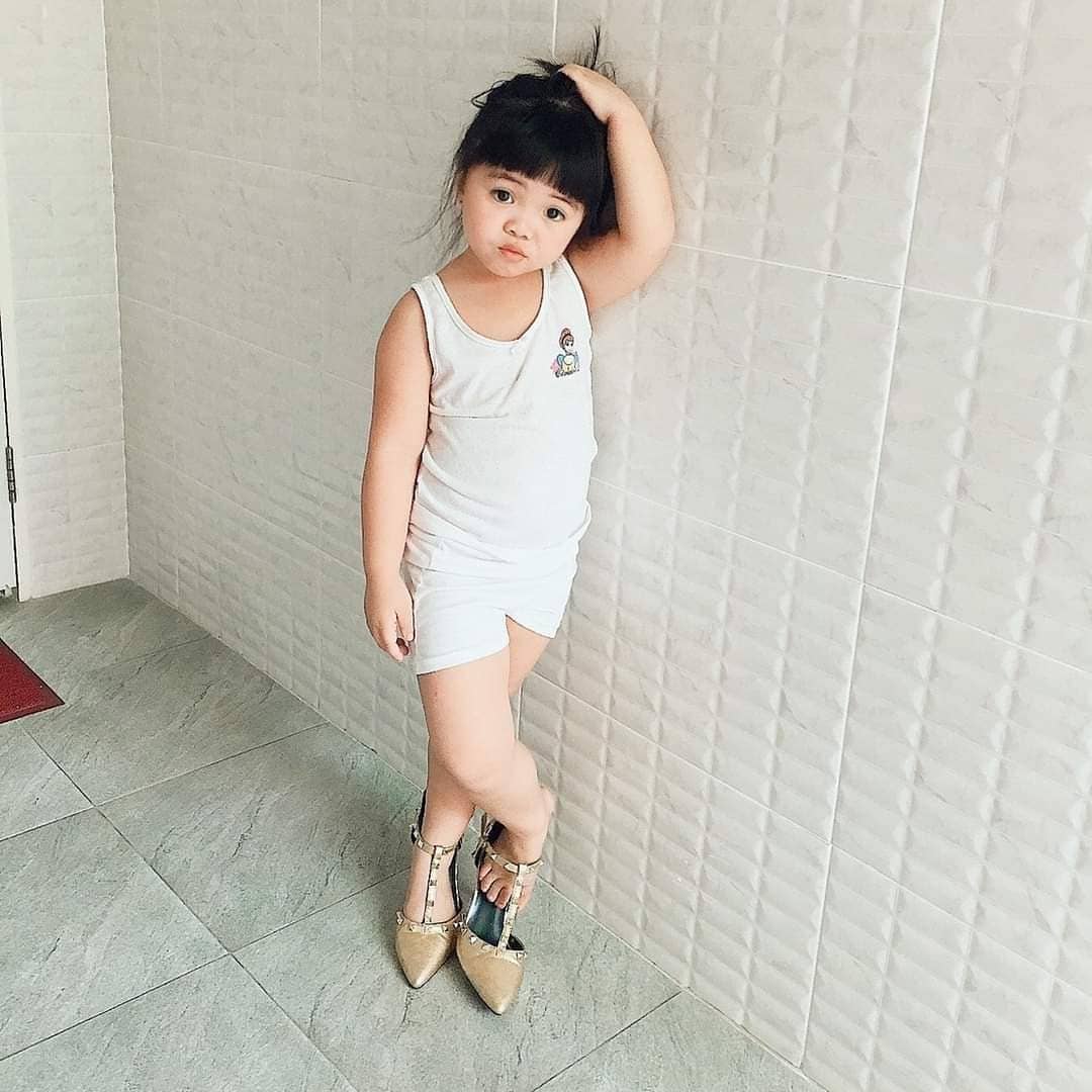 น้องเมญ่า