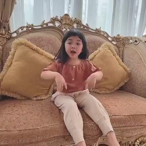 น้องเมญ่า