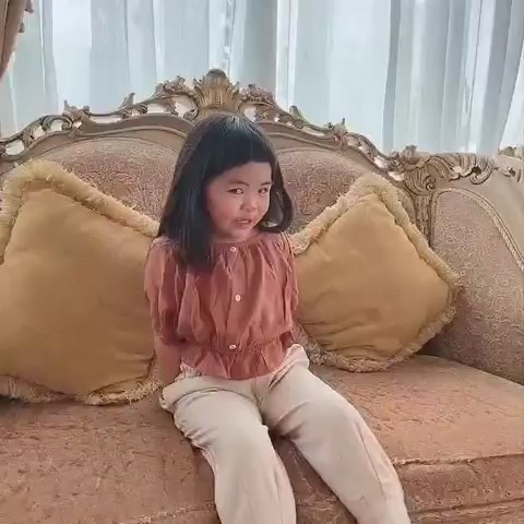 น้องเมญ่า