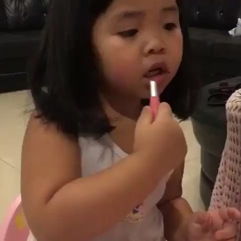 น้องเมญ่า