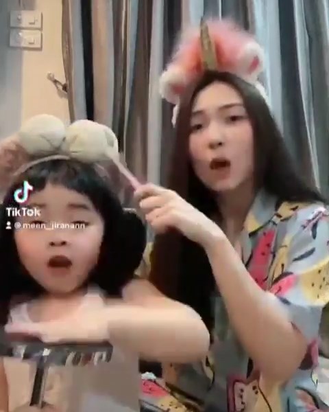 น้องเมญ่า