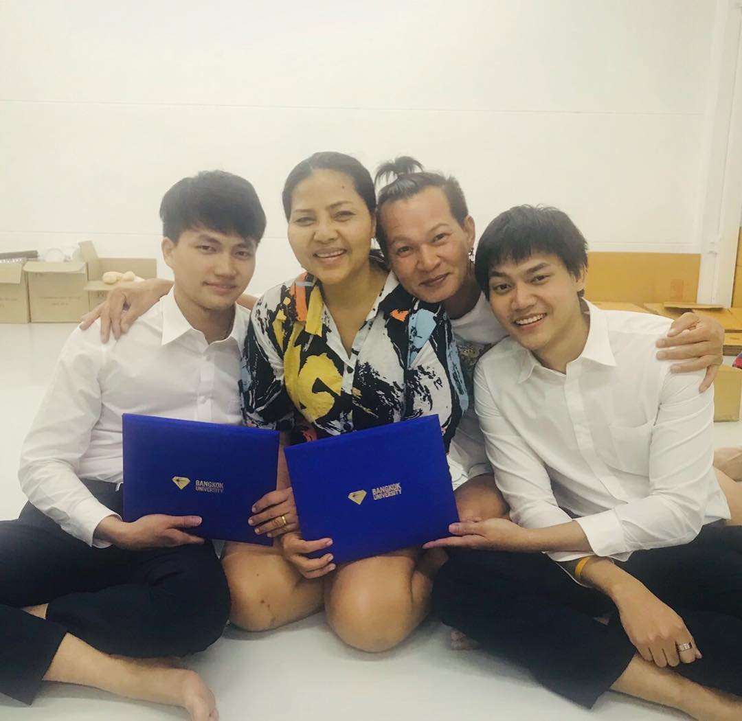 ประวัติ "ฮีโร่ และ อาเธอร์" ส่องความหล่อ ลูกชาย สุนารี ราชสีมา