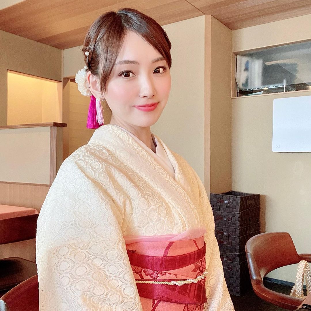 อายูมิ คาวาบาตะ