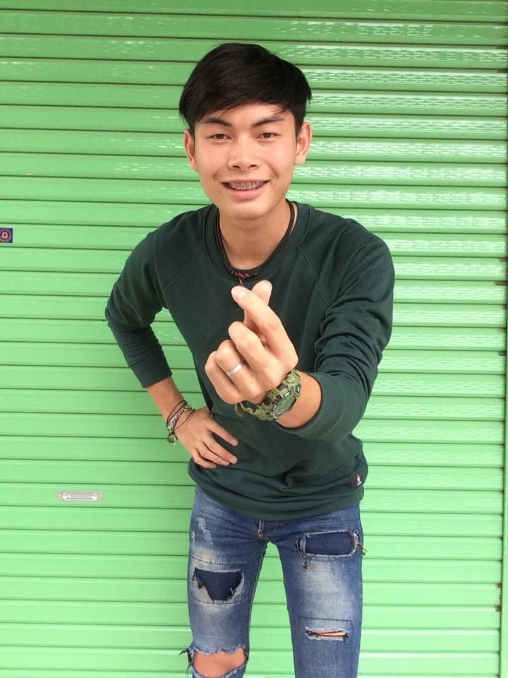 วุฒิ ไทบ้าน