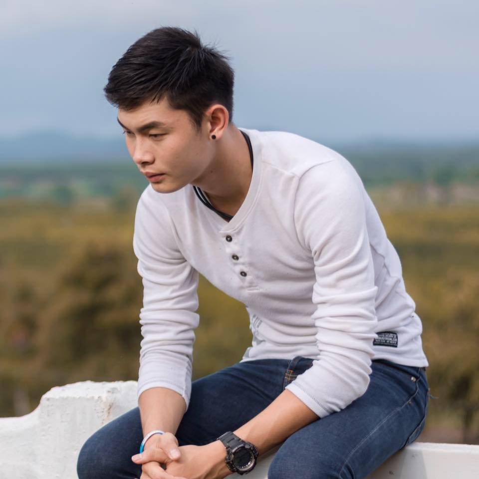 วุฒิ ไทบ้าน