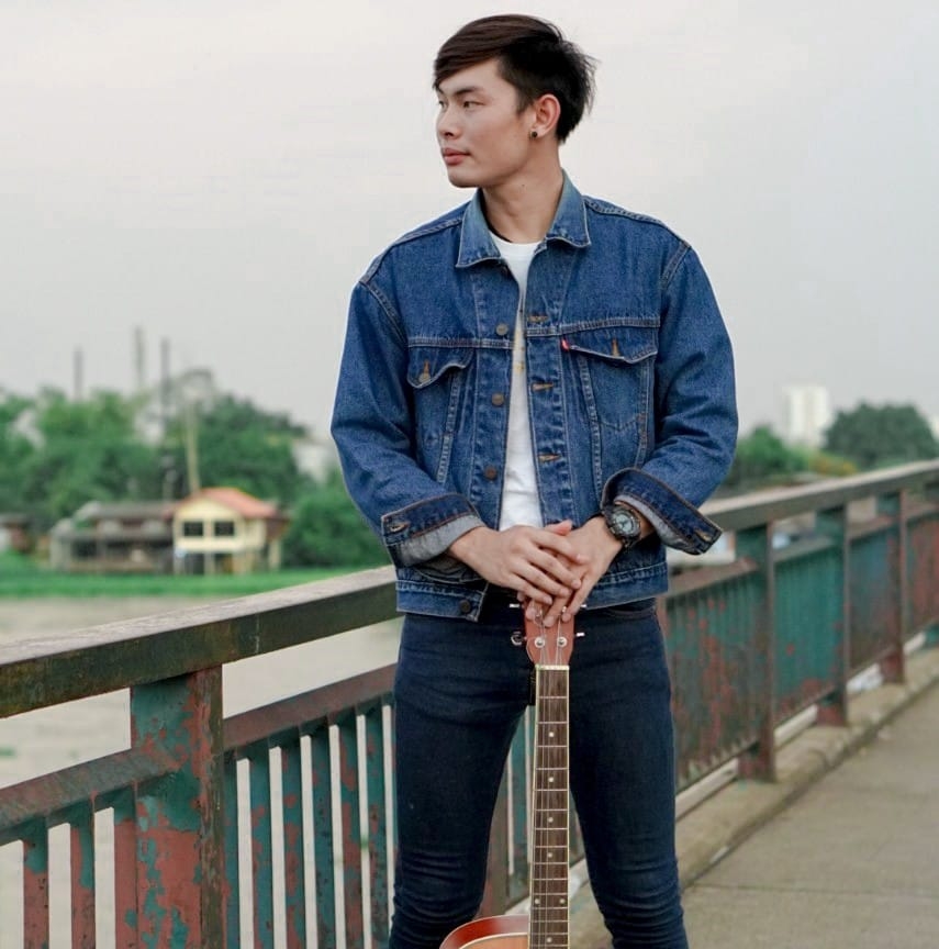 วุฒิ ไทบ้าน