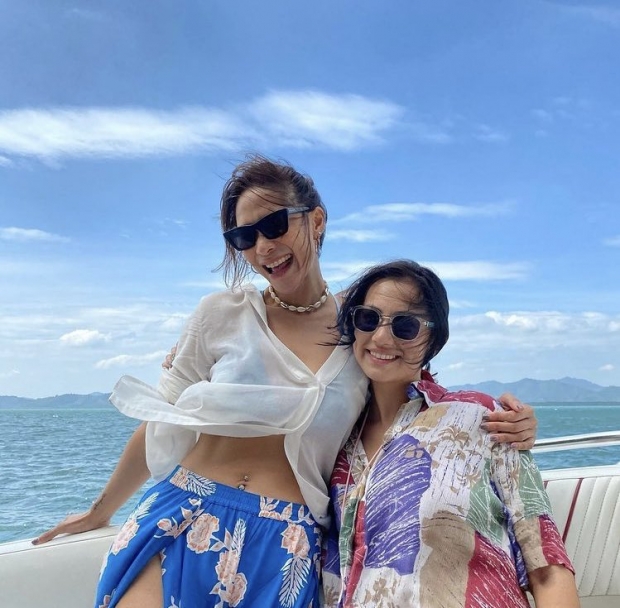 คลอดีน อทิตยา