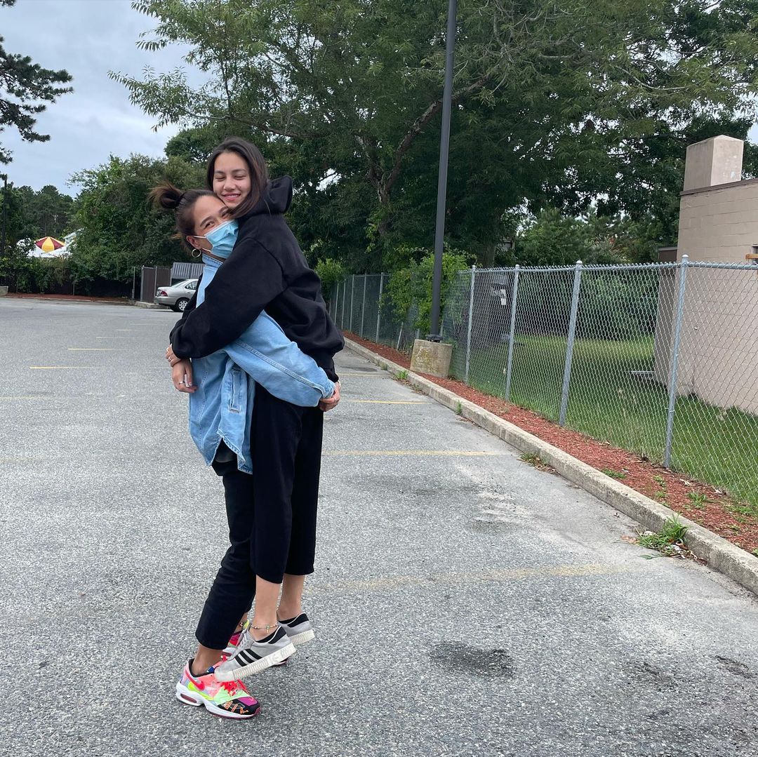 คลอดีน อทิตยา