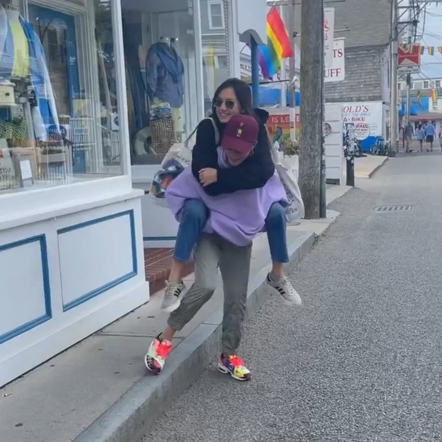 คลอดีน อทิตยา