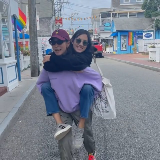 คลอดีน อทิตยา