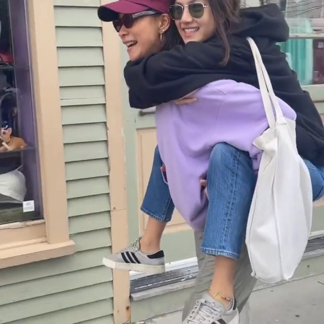 คลอดีน อทิตยา