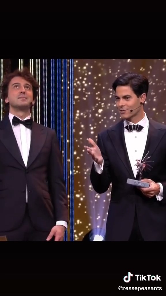 ร็อบ เจตเทน (Rob Jetten) และ เจสซี่ คลาเวอร์ (Jesse Klaver)