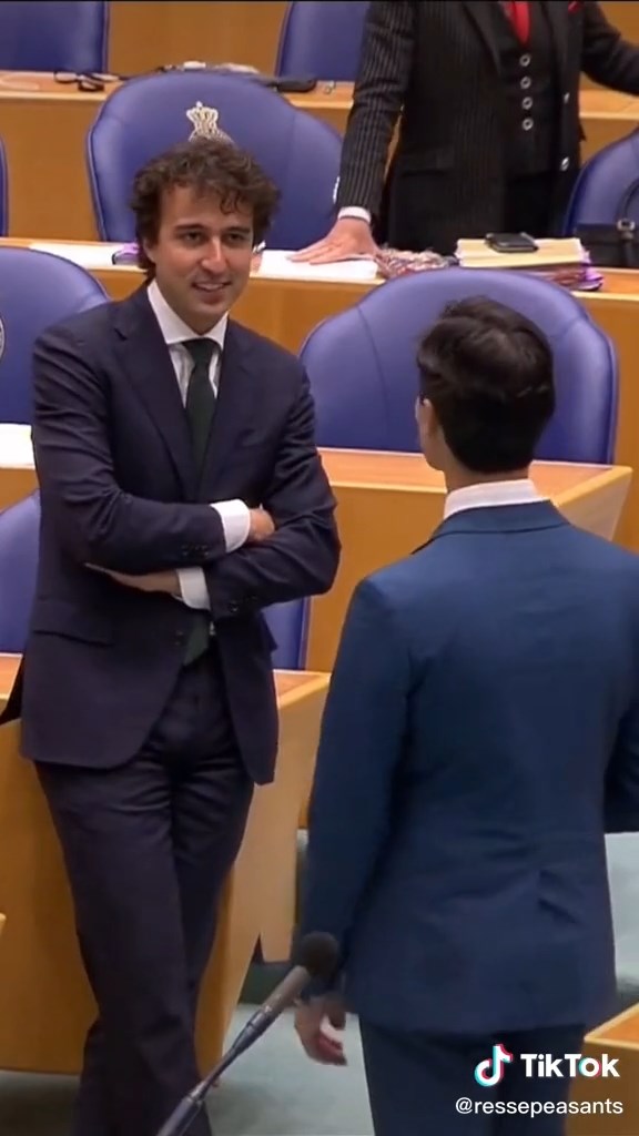 ร็อบ เจตเทน (Rob Jetten) และ เจสซี่ คลาเวอร์ (Jesse Klaver)