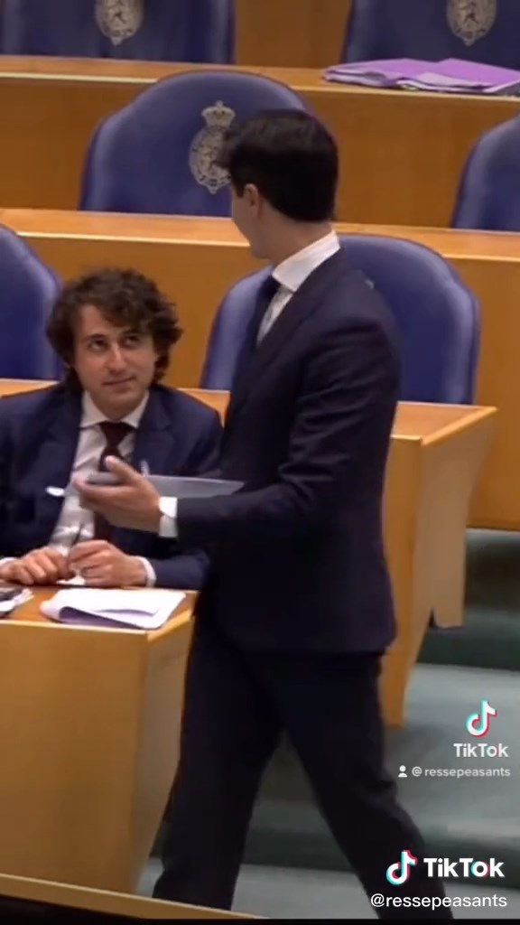 ร็อบ เจตเทน (Rob Jetten) และ เจสซี่ คลาเวอร์ (Jesse Klaver)