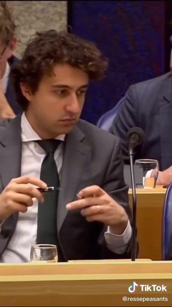 ร็อบ เจตเทน (Rob Jetten) และ เจสซี่ คลาเวอร์ (Jesse Klaver)