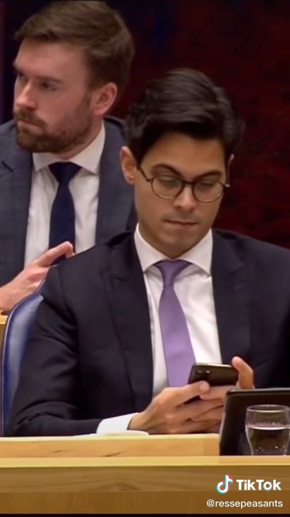 ร็อบ เจตเทน (Rob Jetten) และ เจสซี่ คลาเวอร์ (Jesse Klaver)