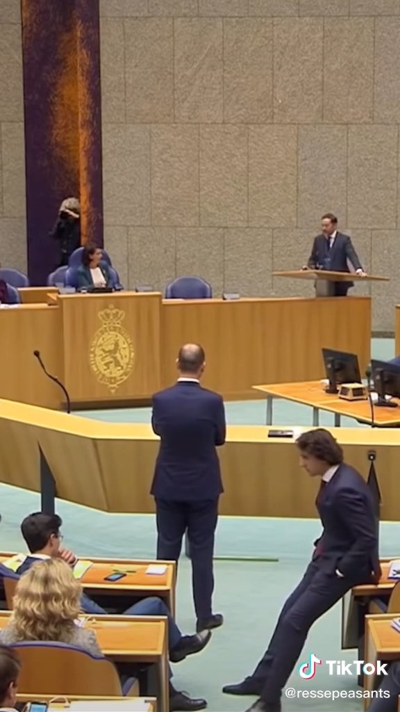 ร็อบ เจตเทน (Rob Jetten) และ เจสซี่ คลาเวอร์ (Jesse Klaver)
