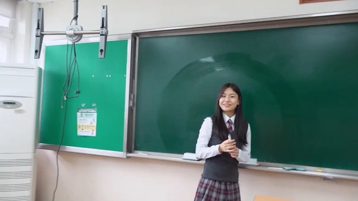 คิมซูอัน