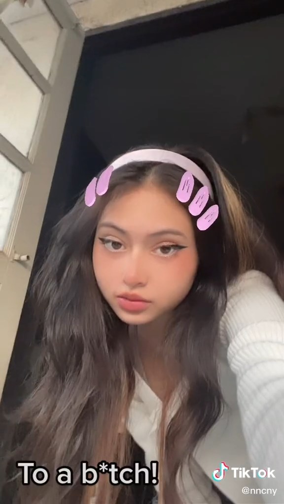 เนเน่ ชญานิศ