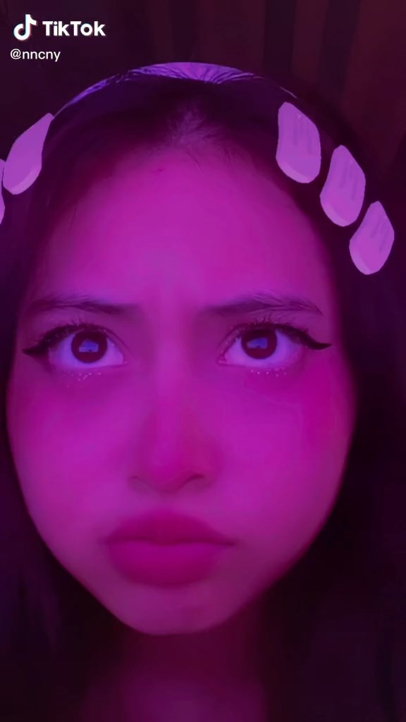 เนเน่ ชญานิศ