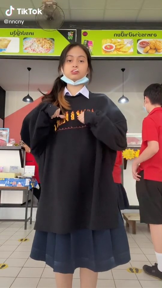 เนเน่ ชญานิศ