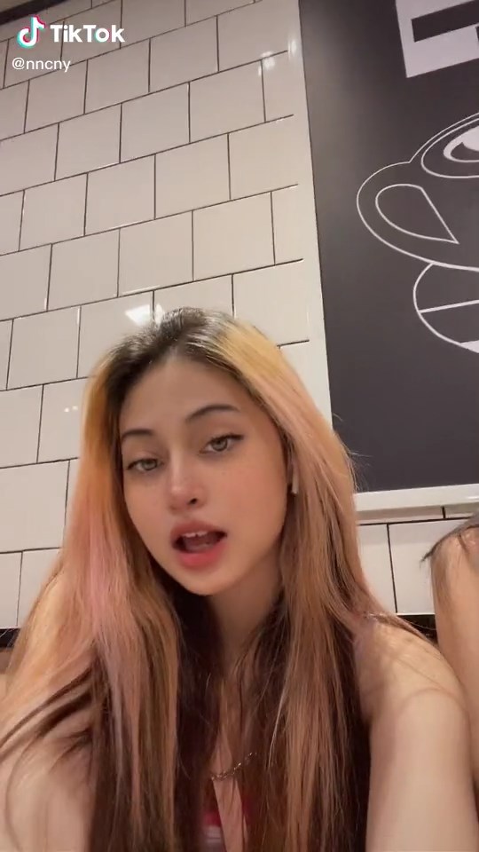 เนเน่ ชญานิศ