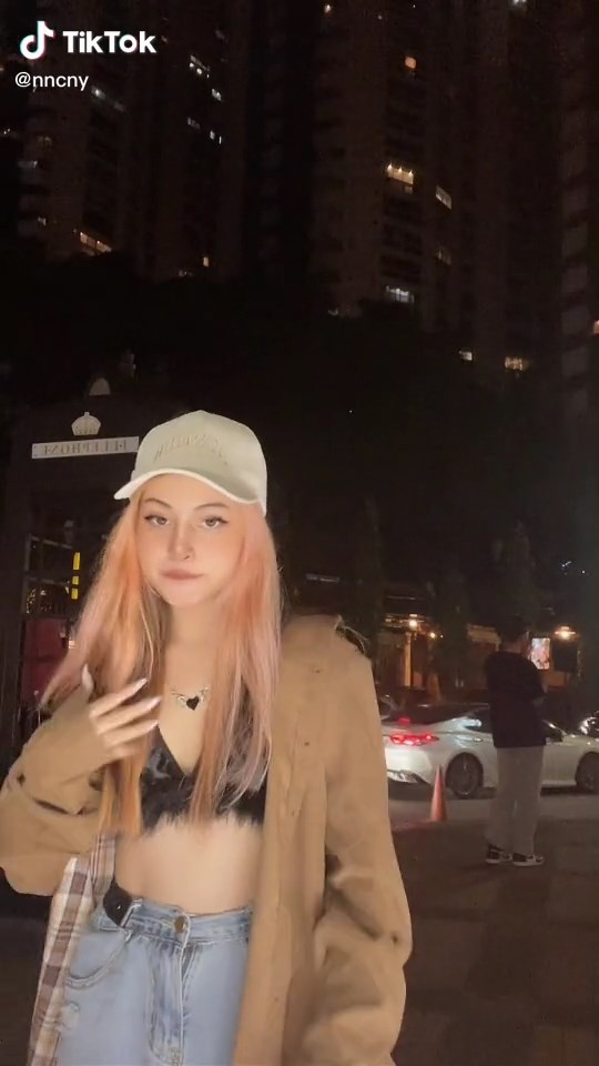 เนเน่ ชญานิศ