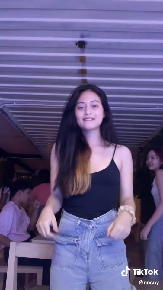 เนเน่ ชญานิศ