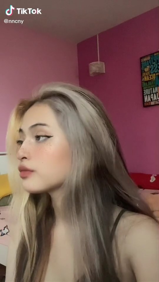 เนเน่ ชญานิศ