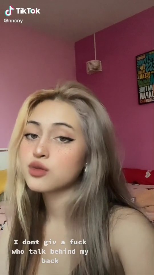 เนเน่ ชญานิศ