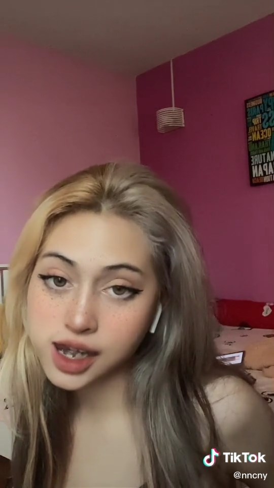 เนเน่ ชญานิศ