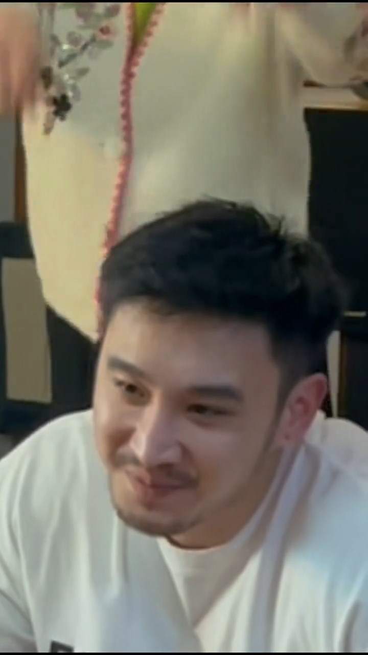 โจวอวิ๋นทุน